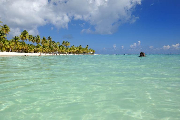 La plage de Ste Anne