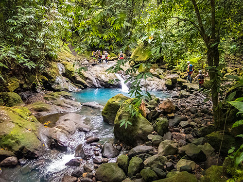 Aquarando dans les Îles de Guadeloupe